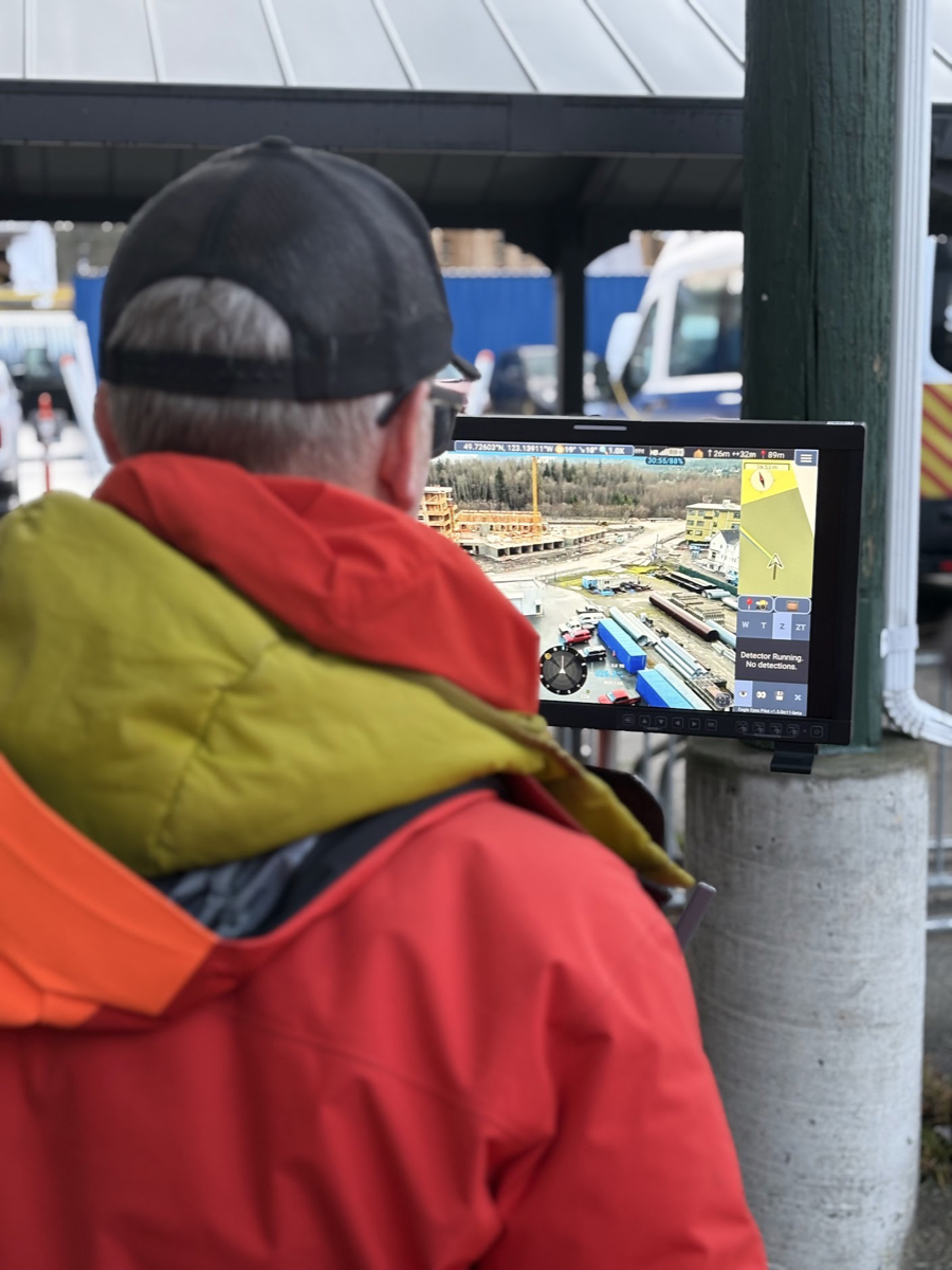 Eagle Eyes Pilot running live detection on a monitor in the field